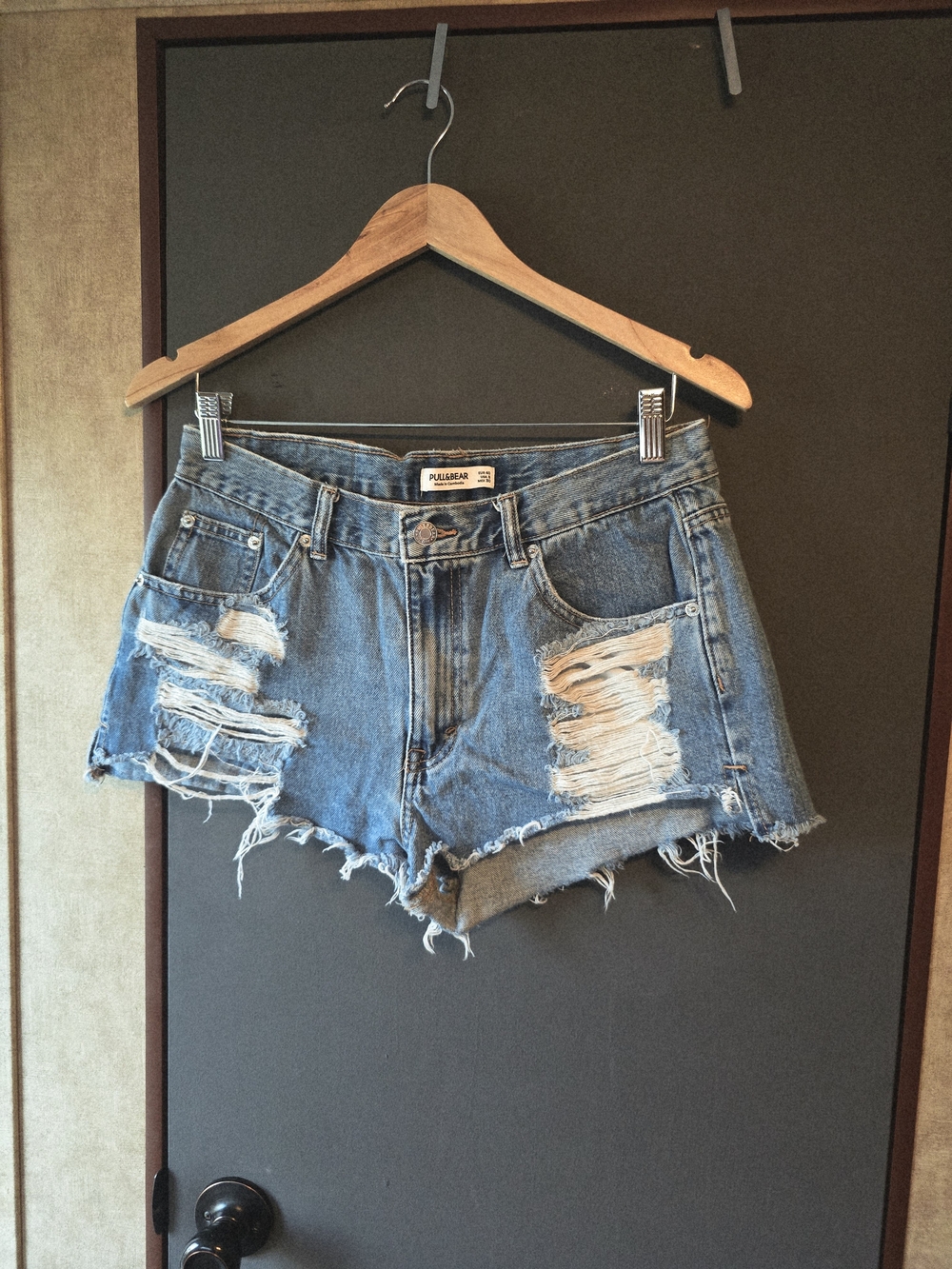 Pull&Bear Distressed Blue Denim Shorts